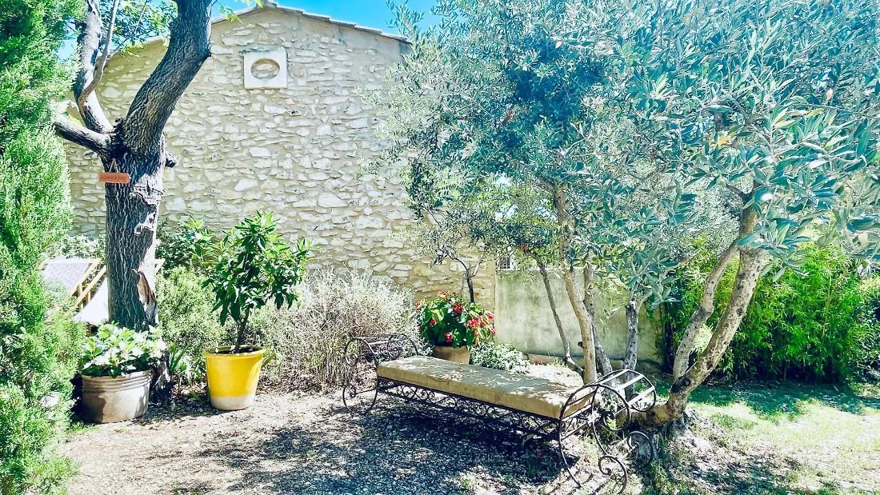 Le Mas Du Felibre Caumont-sur-Durance 0*,  France
